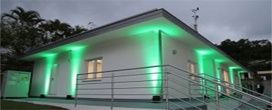 Sistema de encaixe italiano: modelo construtivo a seco em madeira sem uso de pregos
